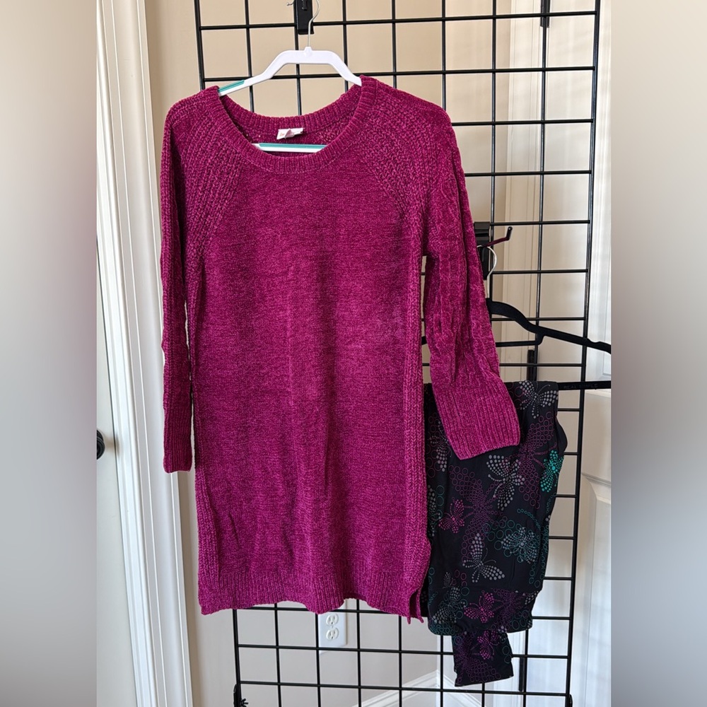 Women's Blue Sweater